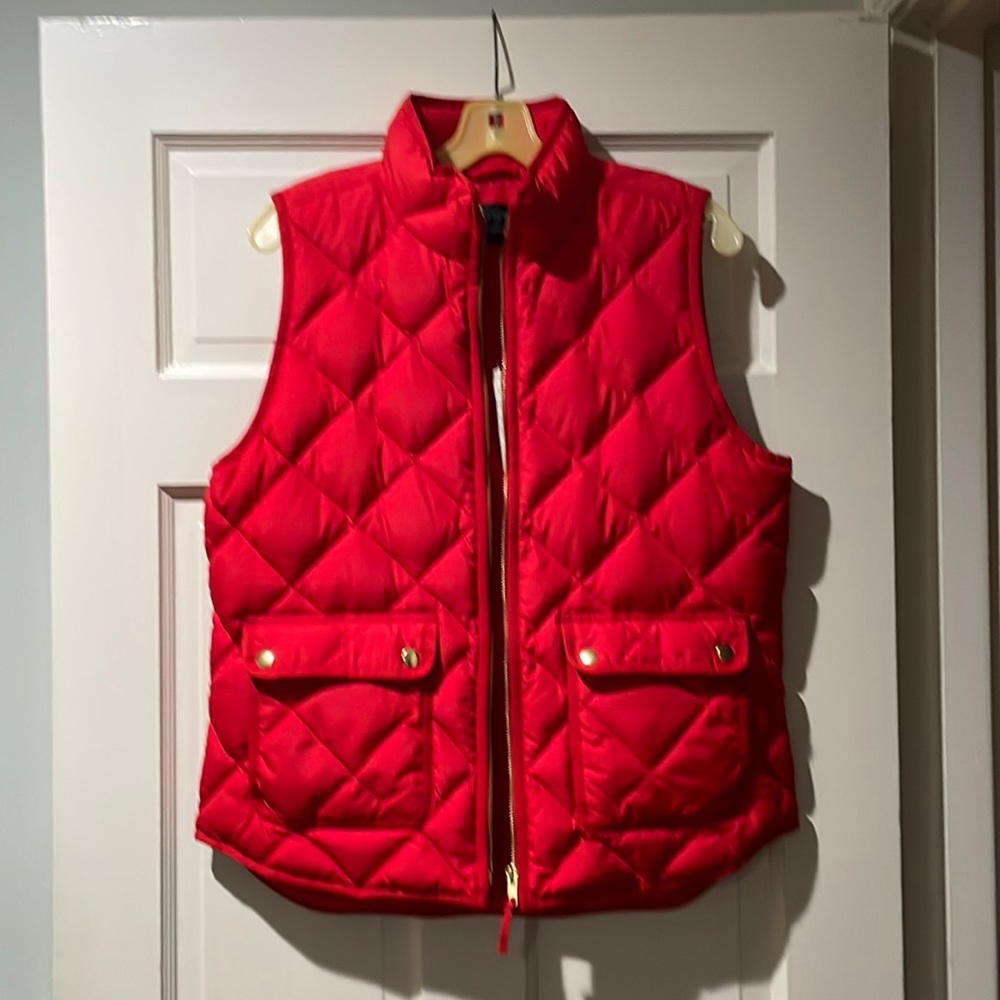 J. Crew puffer vest. New with tags. Sz M